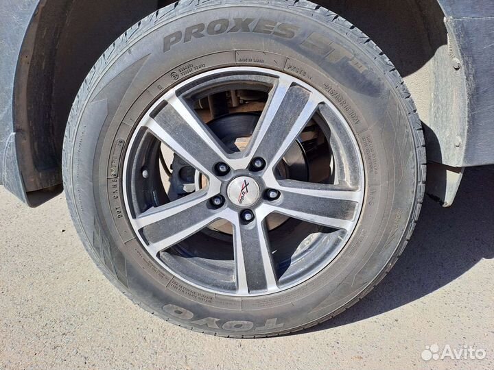 Toyo Proxes ST III 215/65 R16