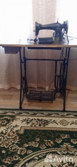 Швейная машина Подольск с электроприводом