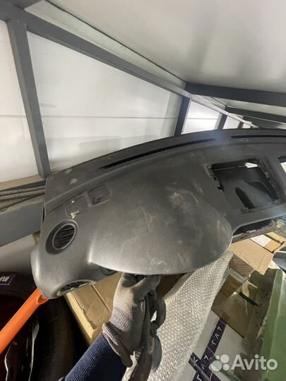 Торпедо Subaru Impreza GD левый руль