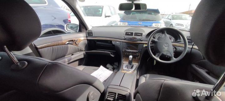 Авто на разбор Mercedes-Benz E-Class W211 272.964