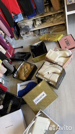 Много одежды женской на 42/44