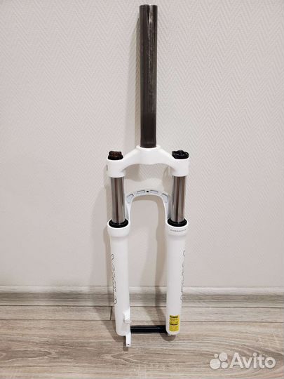 Вилка Suntour XCM для велосипеда 27'5