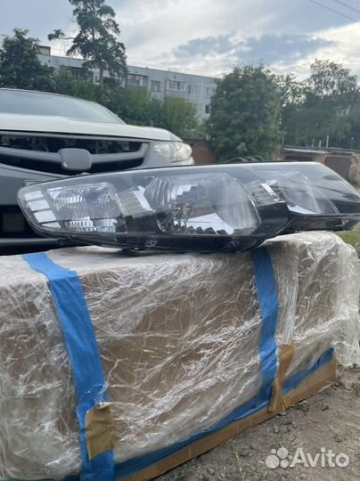 Продам фару