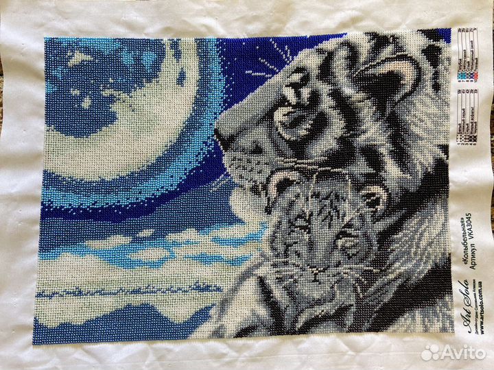 Картина из бисера
