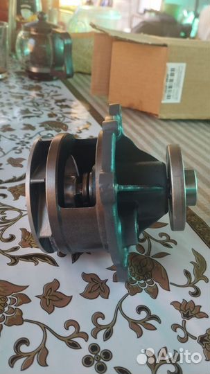 Помпа на экскаватор