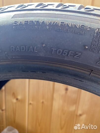 Bridgestone Turanza T005 225/45 R17