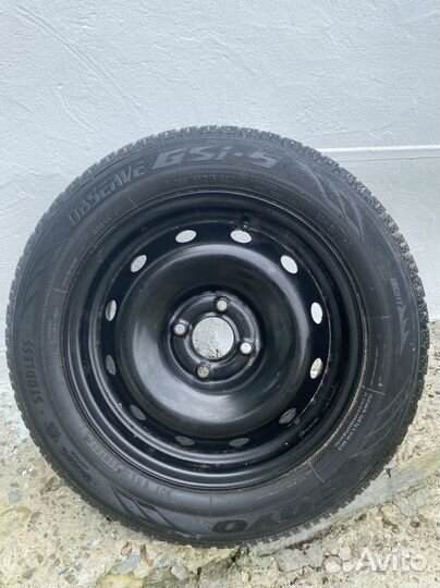 R15 Kumho 846 185/65, PCD 4x98 DIA 10