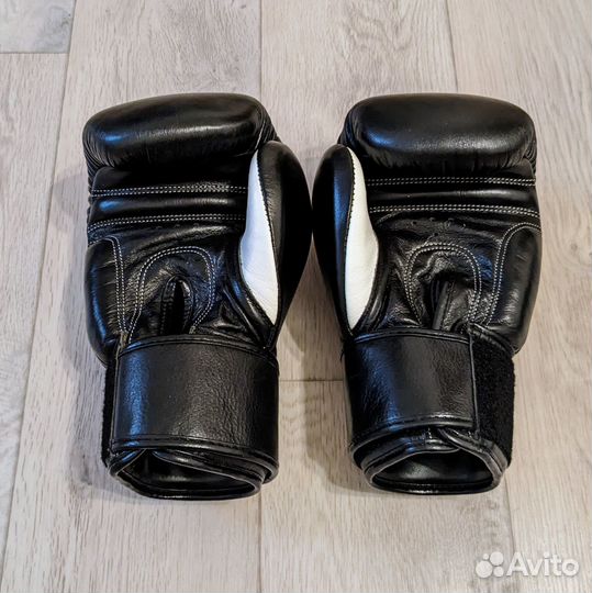 Боксерские перчатки MTG Pro VG-1