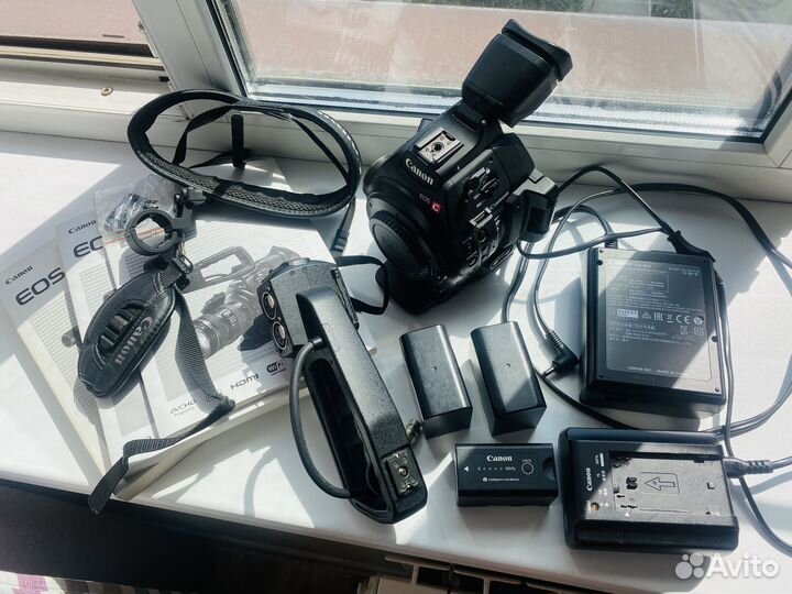 Видеокамера canon C100 mark2