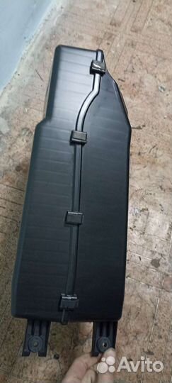 Впускной резонатор