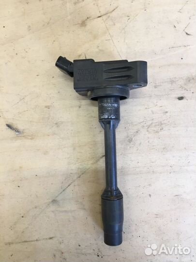 Катушка зажигания Toyota Prius ZVW51 2ZR-FXE 2016