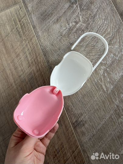 Контейнер для соски