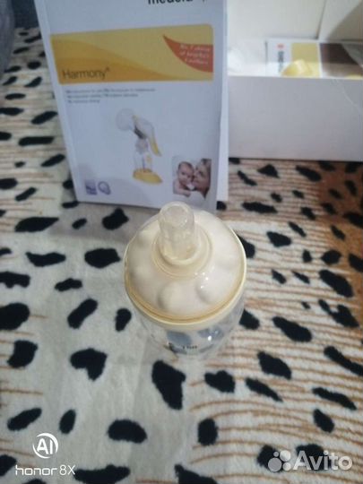 Молокоотсос medela ручной
