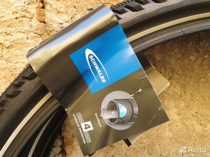 Покрышки 27.5 Schwalbe Hurricane