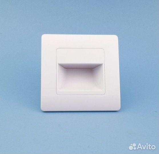 Светильник для лестницы