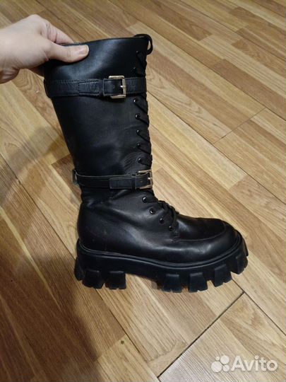 Ботинки женские высокие