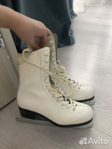 Коньки фигурные