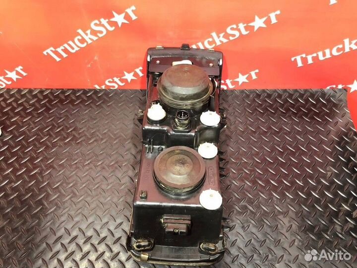 Фара передняя левая Daf XF105