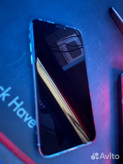 iPhone Xs, 256 ГБ