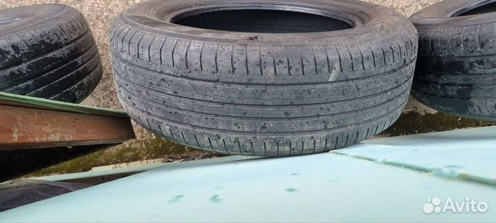 Yokohama BluEarth-A 215/65 R17 99V