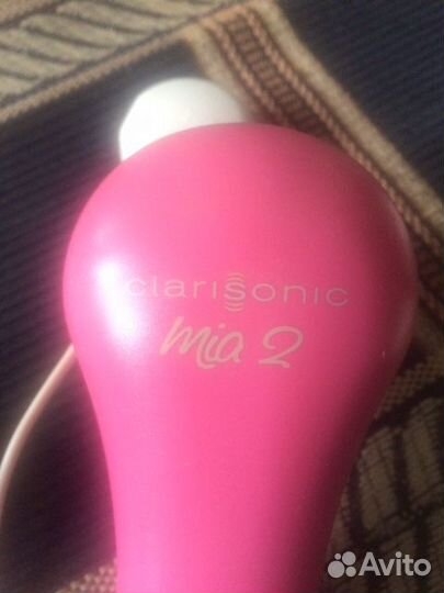 Аппарат для чистки лица Clarisonic Mia 2