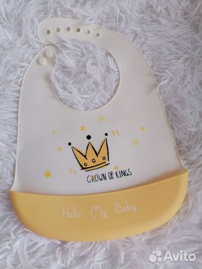 Нагрудник для кормления