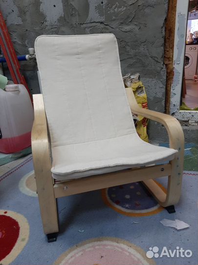 Детское кресло поэнг икеа