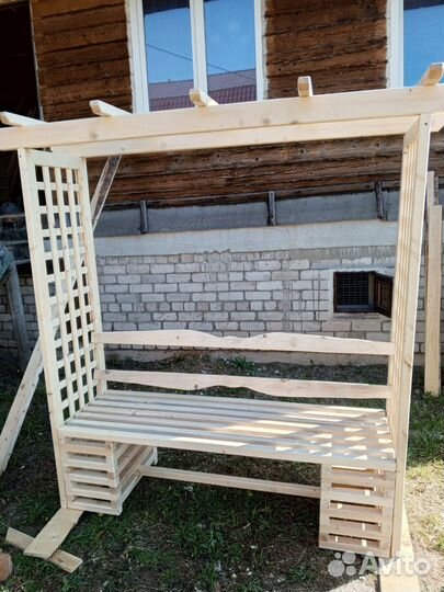 Пергола деревянная садовая