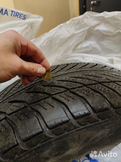 Goodyear UltraGrip 8 Performance 245/45 R18