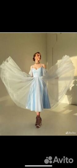 Платье на выпускной пышное голубое