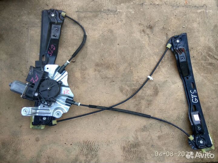 Стеклоподъемник на Опель Астра J (GTS) 2013 год