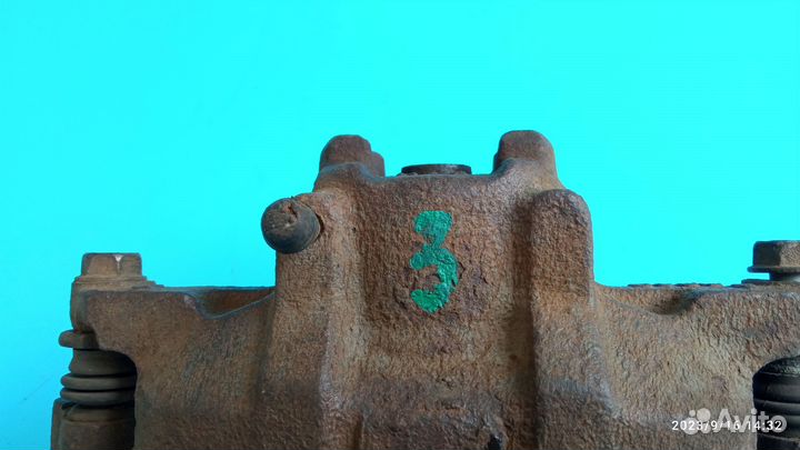 Суппорт передний правый для Mitsubishi Lancer 9