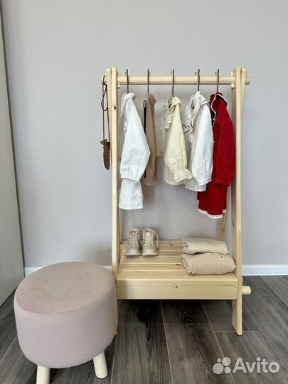 Вешалка для одежды напольная деревянная детская