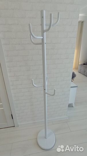 Вешалка напольная
