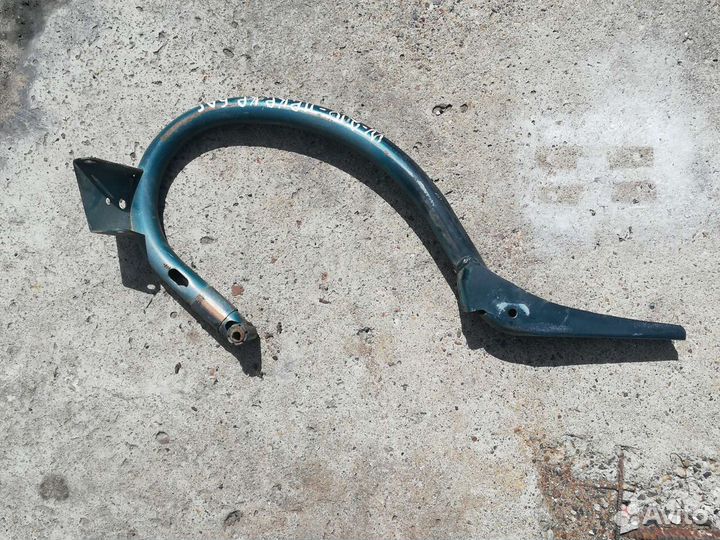 Петля крышки багажника Мерседес W210