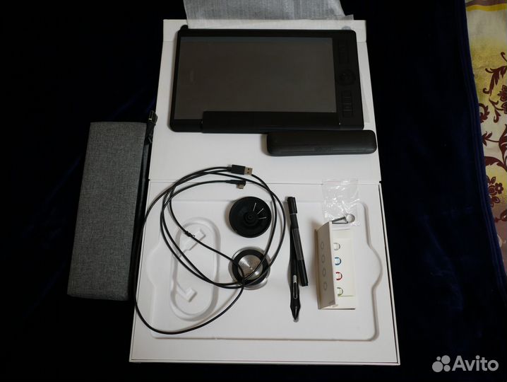 Граф планшет wacom Intuos Pro M Paper Edition