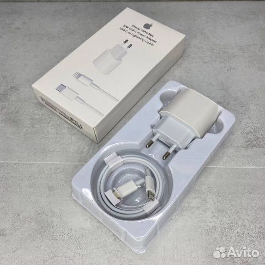 Быстрая зарядка для iPhone 20w