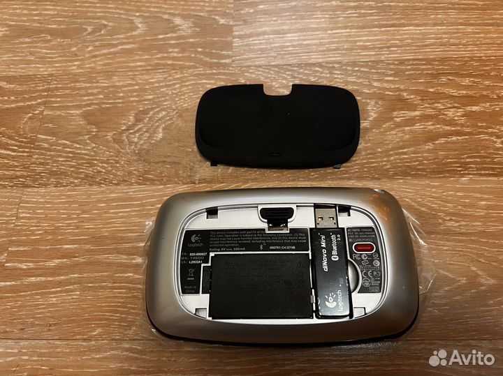 Мультимедиа клавиатура Logitech dinovo mini