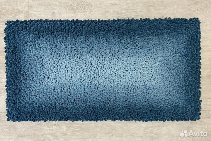 Коврик плюшевый