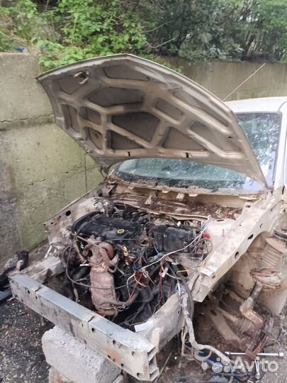 Ford Focus 2.0 AT, 2000, 120 000 км