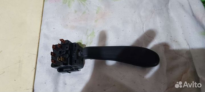 Подрулевой переключатель поворота priora