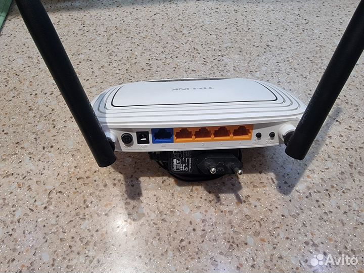 Роутер TP-LiNK TL-WR841N(RU) Ver: 10.1