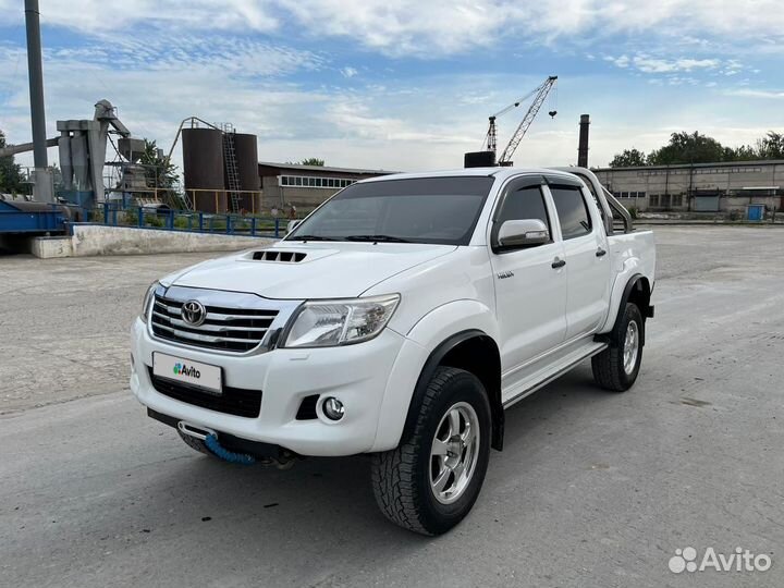 Хайлюкс 2014 года. Toyota Hilux 2014. Тойота Хайлюкс 2014. Тойота Хайлюкс 2014 года.