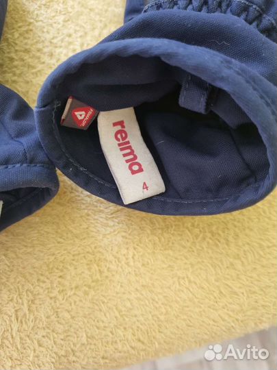 Шапка и краги reima