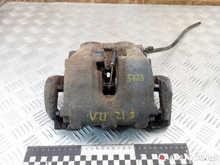 Суппорт тормозной передний левый Mercedes-Benz R