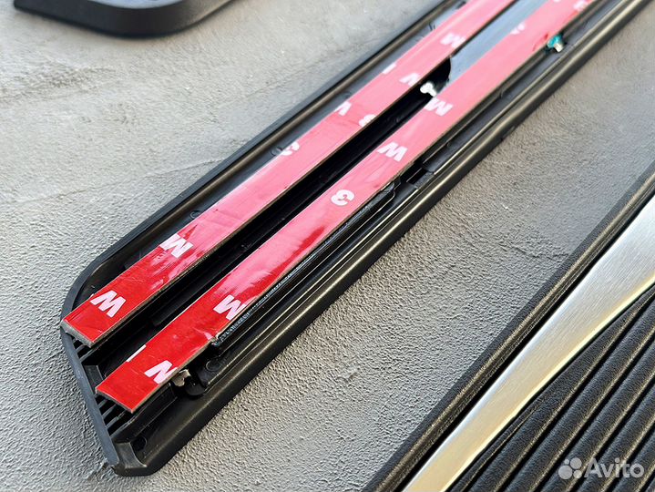 Opel Mokka накладки на пороги