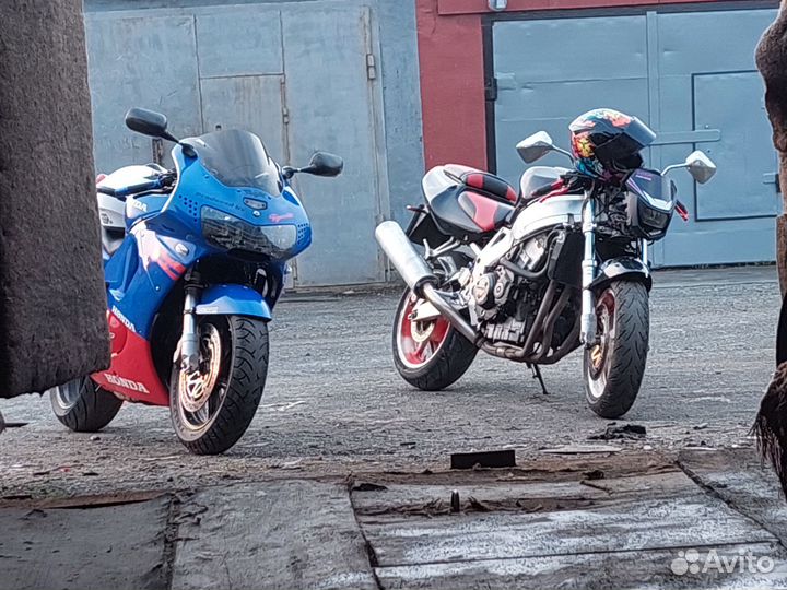 Продам Honda CBR919RR