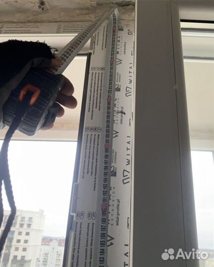 Балконная дверь с окном