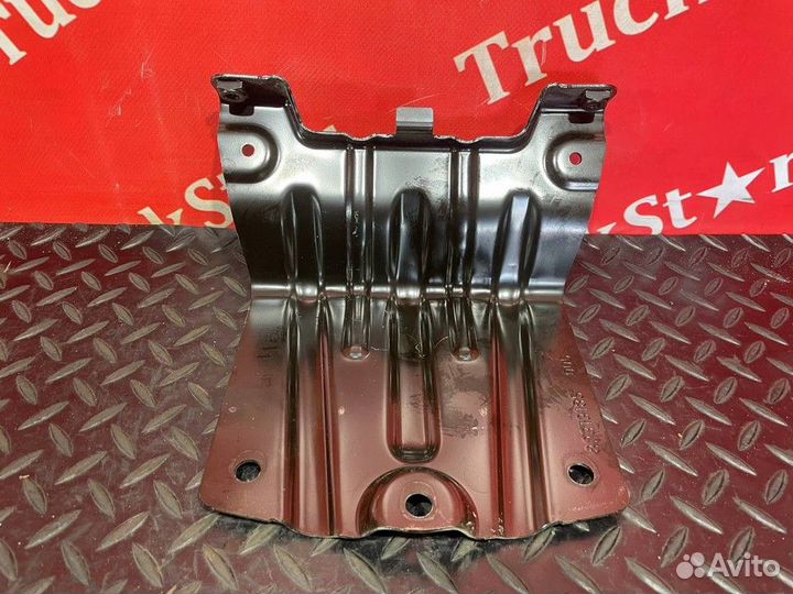 Кронштейн крепления рулевой колонки Renault T