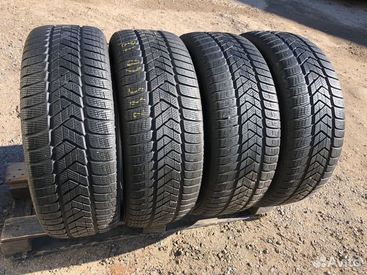 Pirelli Scorpion Winter 235/60 R18